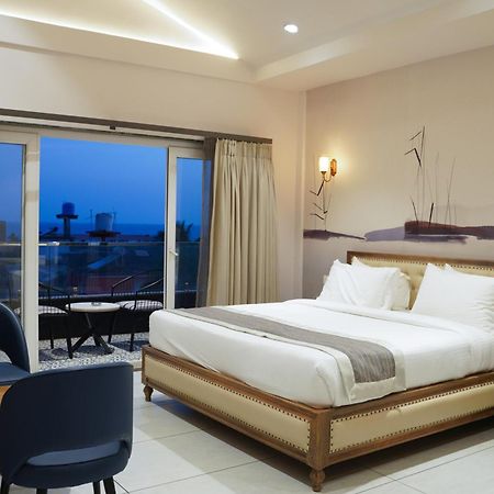 Ariena By Spree Hotels Goa Morjim Bagian luar foto