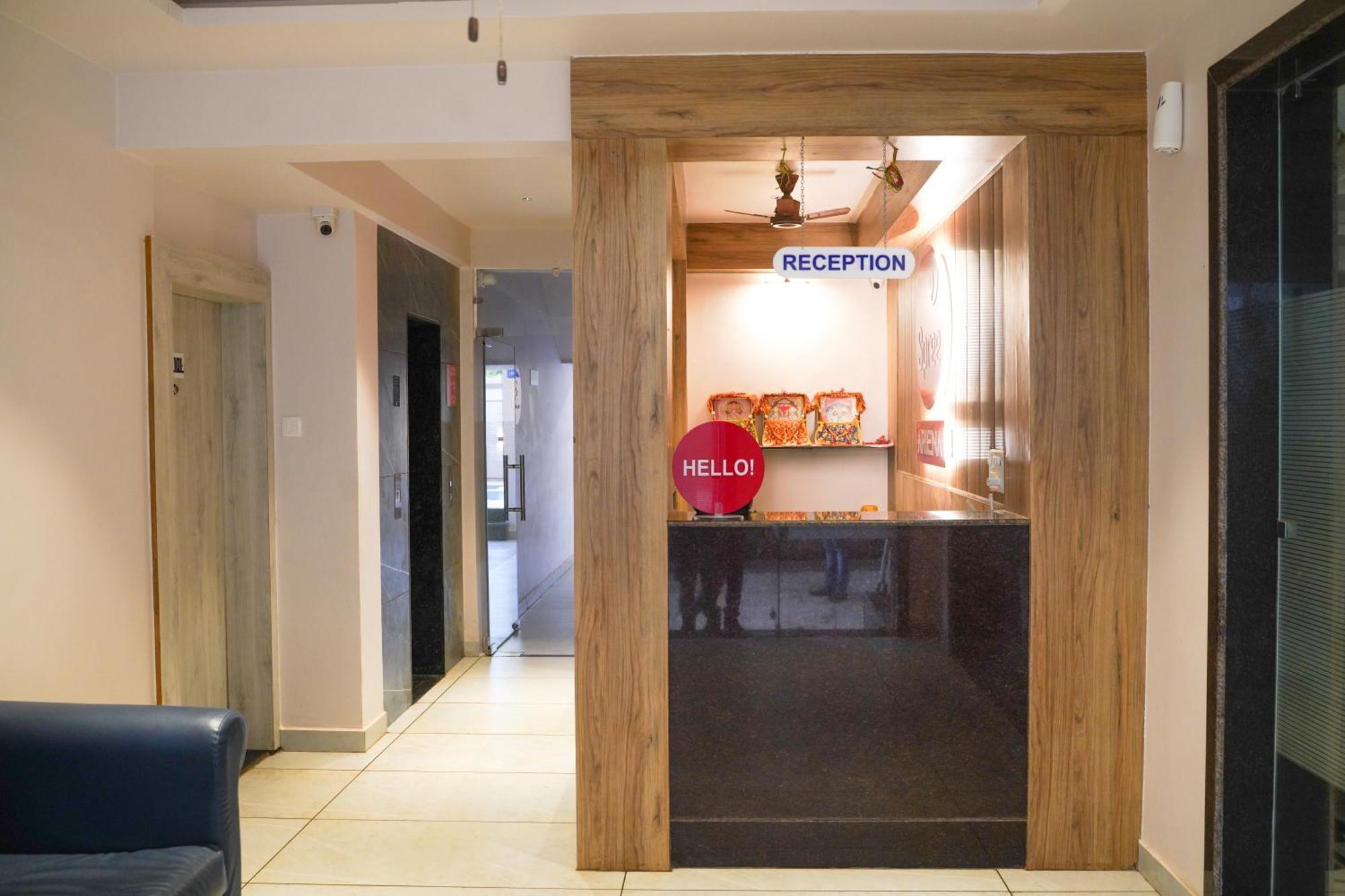 Ariena By Spree Hotels Goa Morjim Bagian luar foto